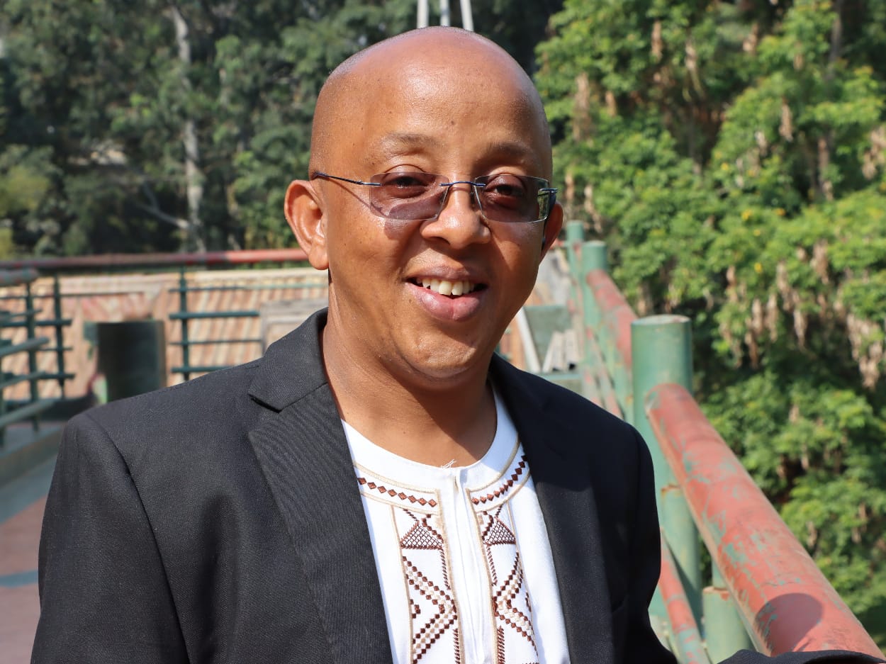 Dr. Timothy Kamanu